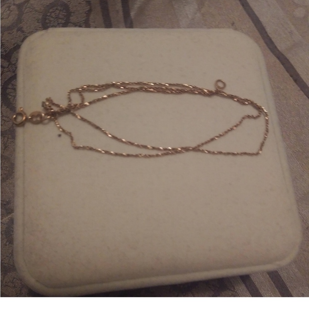 10k necklace
